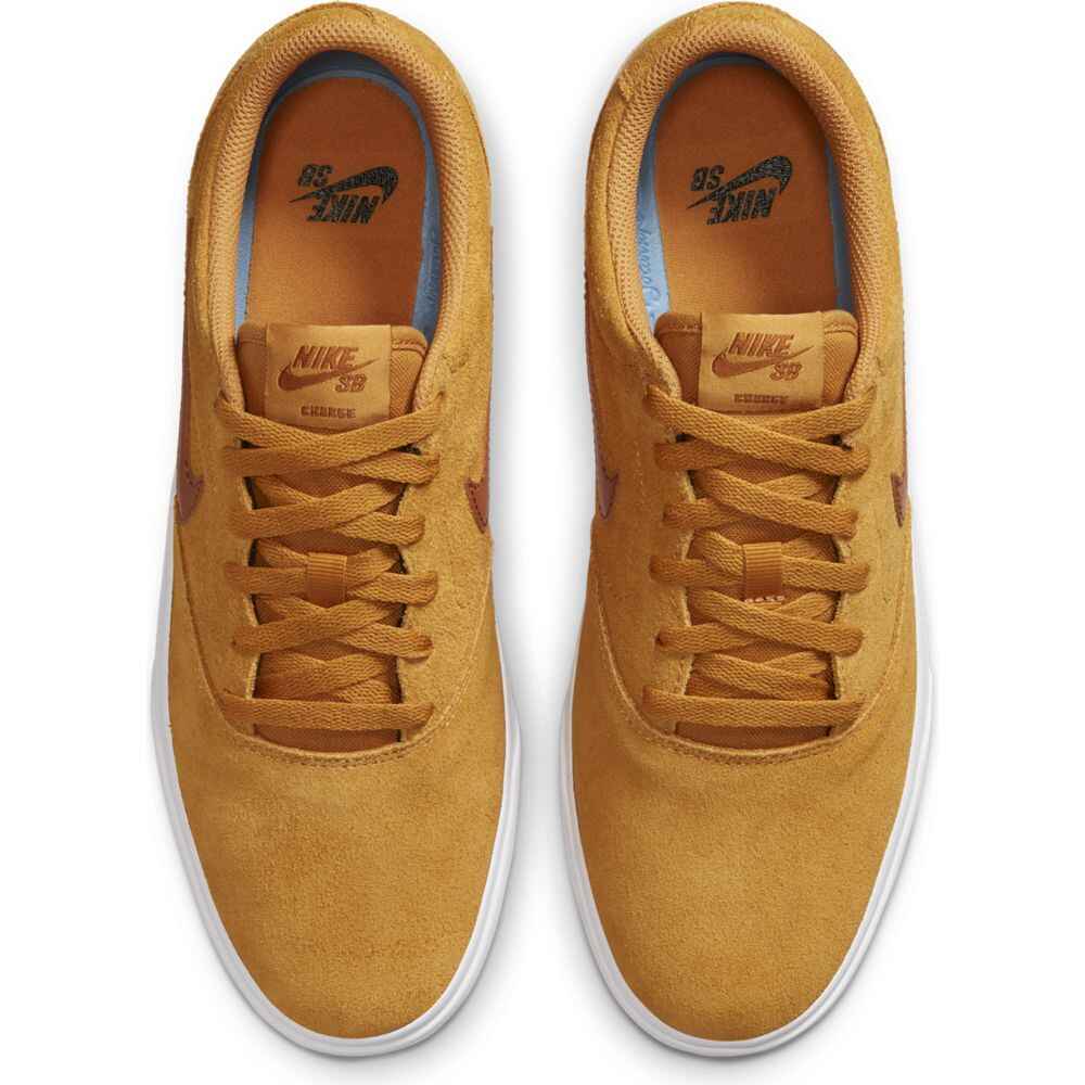 Nike charge sb suede hot sale