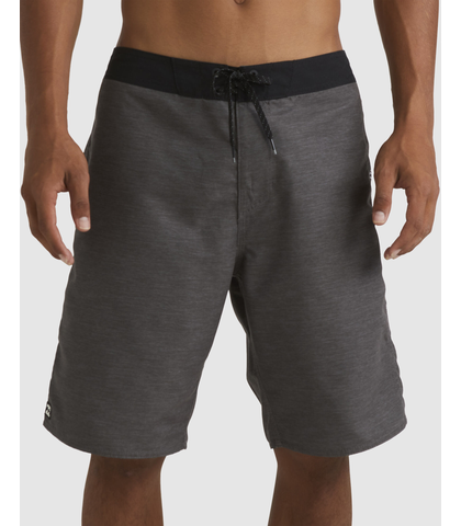 BILLABONG MENS SHADOW CUT OG BOARDSHORT - CHAR HEATHER