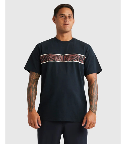 QUIKSILVER KOWHAIWHAI MANGOPARE PANEL TEE - BLACK