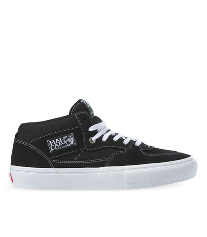 VANS SKATE HALF CAB SHOE - BLACK / WHITE 