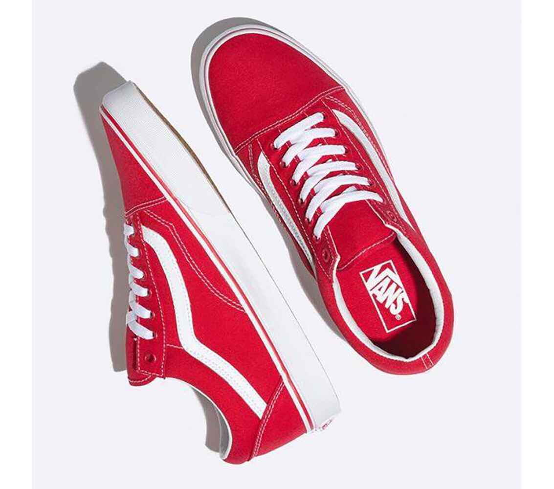 Vans old hotsell skool canvas red